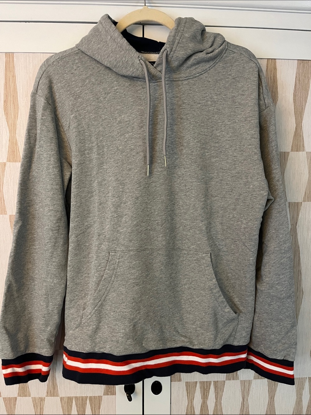 Gray Original Use Hooded Men’s Pullover Sweatshirt with Striped Rugby Hem